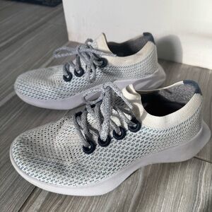 Allbirds Women’s Knit Runners Size 8